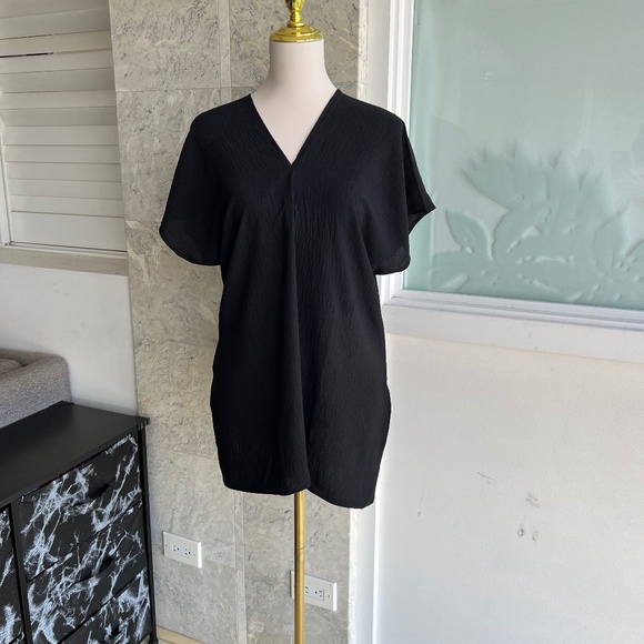 0012/ Black Top Crinkle AirFlow Material - Picture 1 of 7